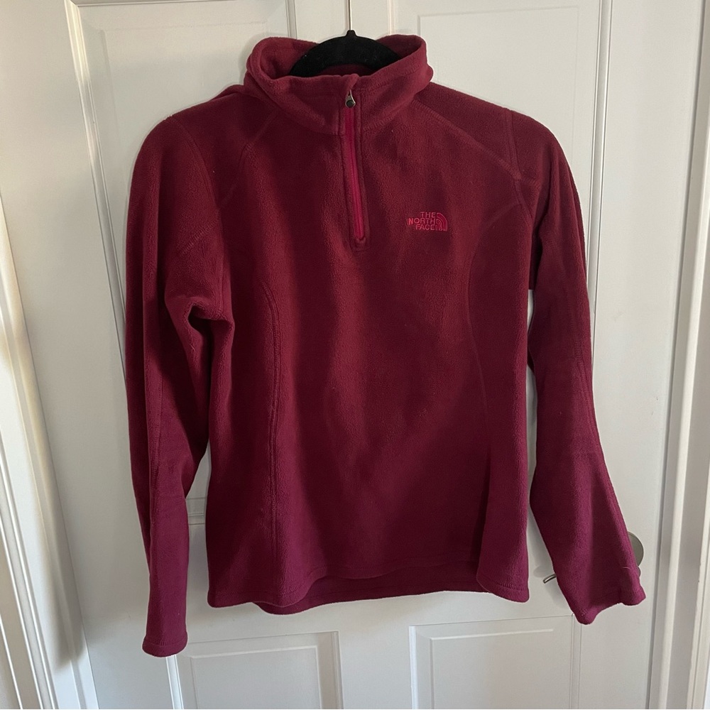 The North Face 1/4 zip